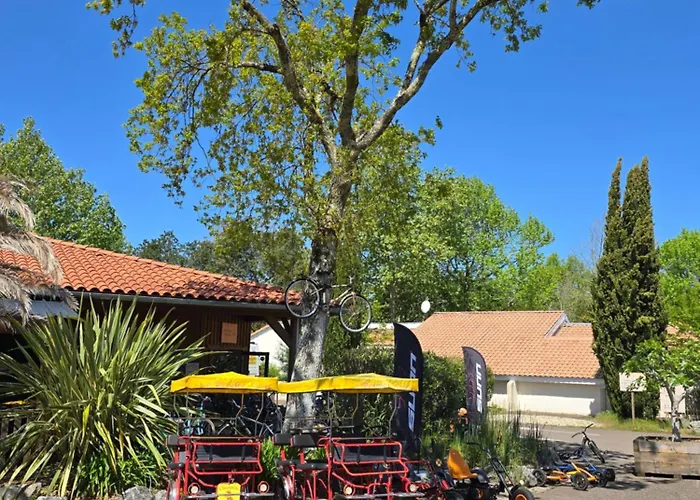 Kemping Mobil 3 Ch 6 Pers Mayotte