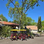 Campingplatz Mobil 3 Ch 6 Pers Mayotte