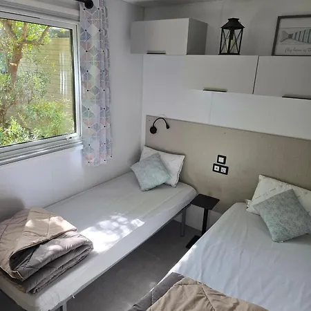 Mobil 3 Ch 6 Pers Mayotte * Бискаррос